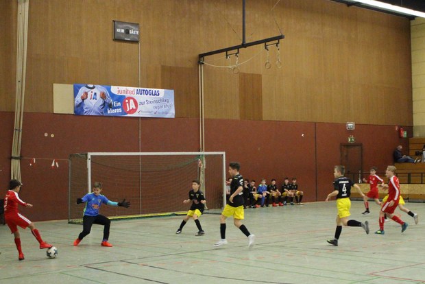 Im Viertelfinale setzte sich die Fortuna knapp gegen Alemannia Aachen durch.